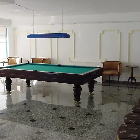 Royal And Casino 尼科西亚
