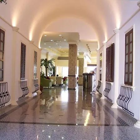 Hotel Royal And Casino Nikósie