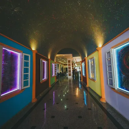 Royal And Casino Ξενοδοχείο 4*