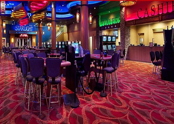 Royal And Casino Hotel