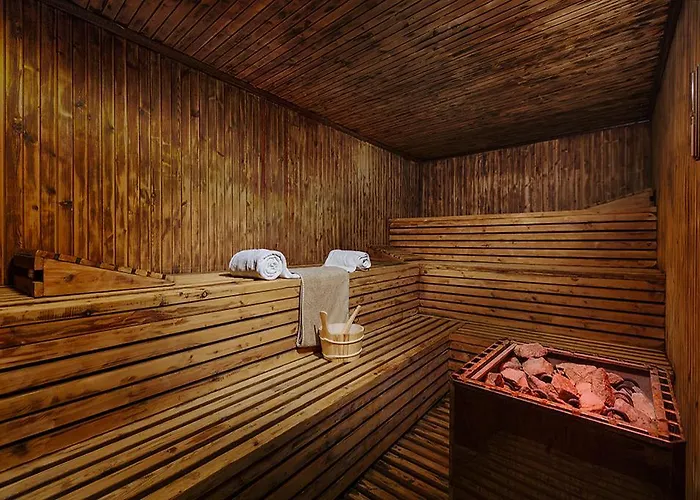 Royal And Casino 酒店