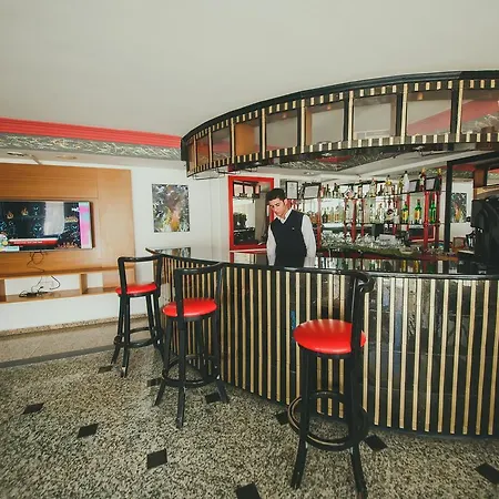 מלון Royal And Casino ניקוסיה