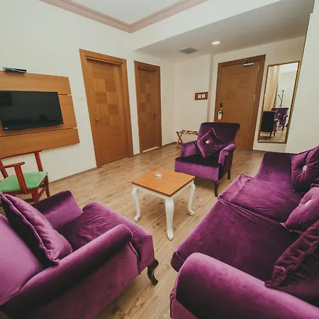 Hotel Royal And Casino